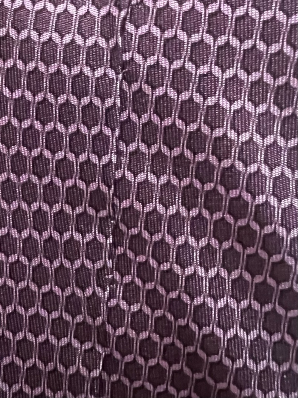 GUCCI Authentic 100% Silk Luxury Designer Necktie Purple Geometric Hand Sewn Tie - Picture 9 of 12